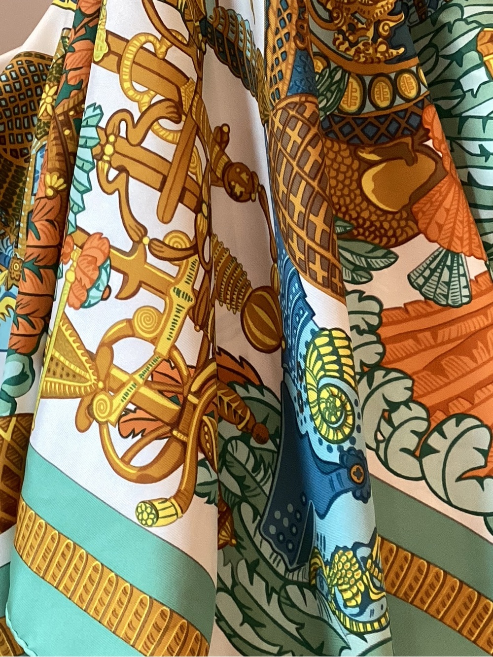 Armets en Panache Hermes Scarf